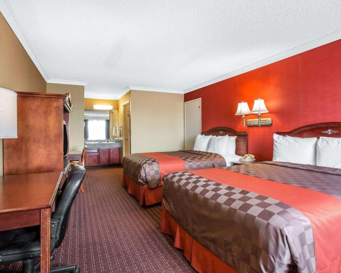 Gateway Inn Gardena Los Angeles South מראה חיצוני תמונה
